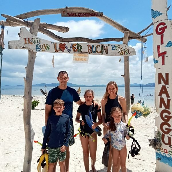 paket tour 3h/2m lombok kenawa